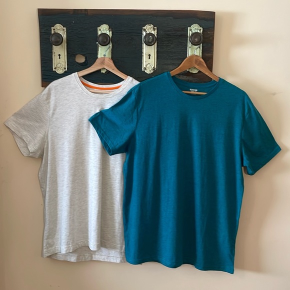 2/$18 (Get 2!) Mossimo and Joe Fresh Melange T-Shirt Bundle Size XL - Picture 2 of 16